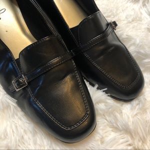 Heeled Black Loafers Sz 9.5